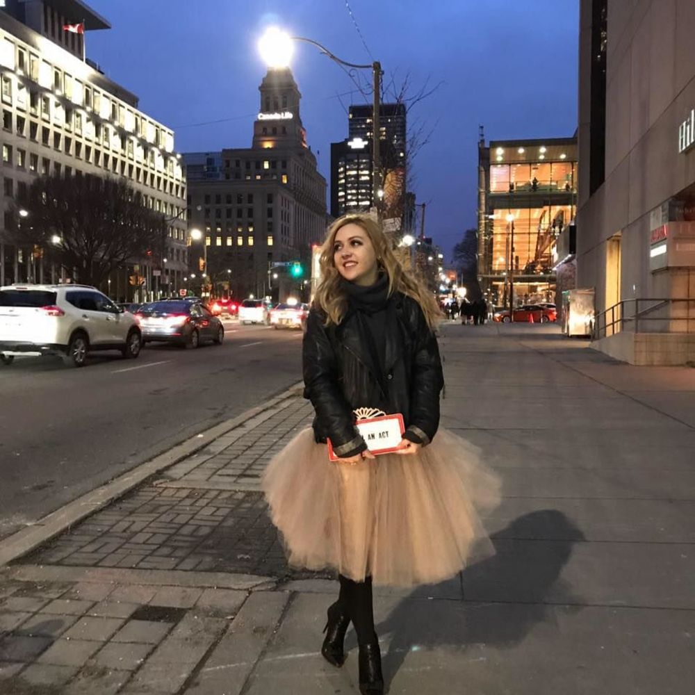 Meet your Posher, Mila